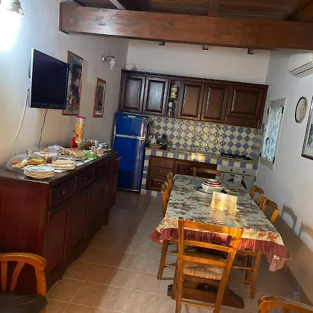 Bed & Breakfast Da Mintonia 住宿加早餐酒店 奥列纳