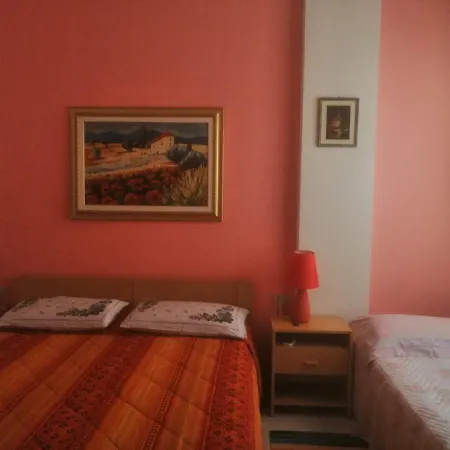 Bed & Breakfast Da Mintonia Oliena