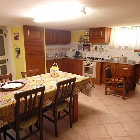 Bed & Breakfast Bed & Breakfast Da Mintonia Oliena